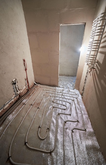 Bathroom refurbishment before
