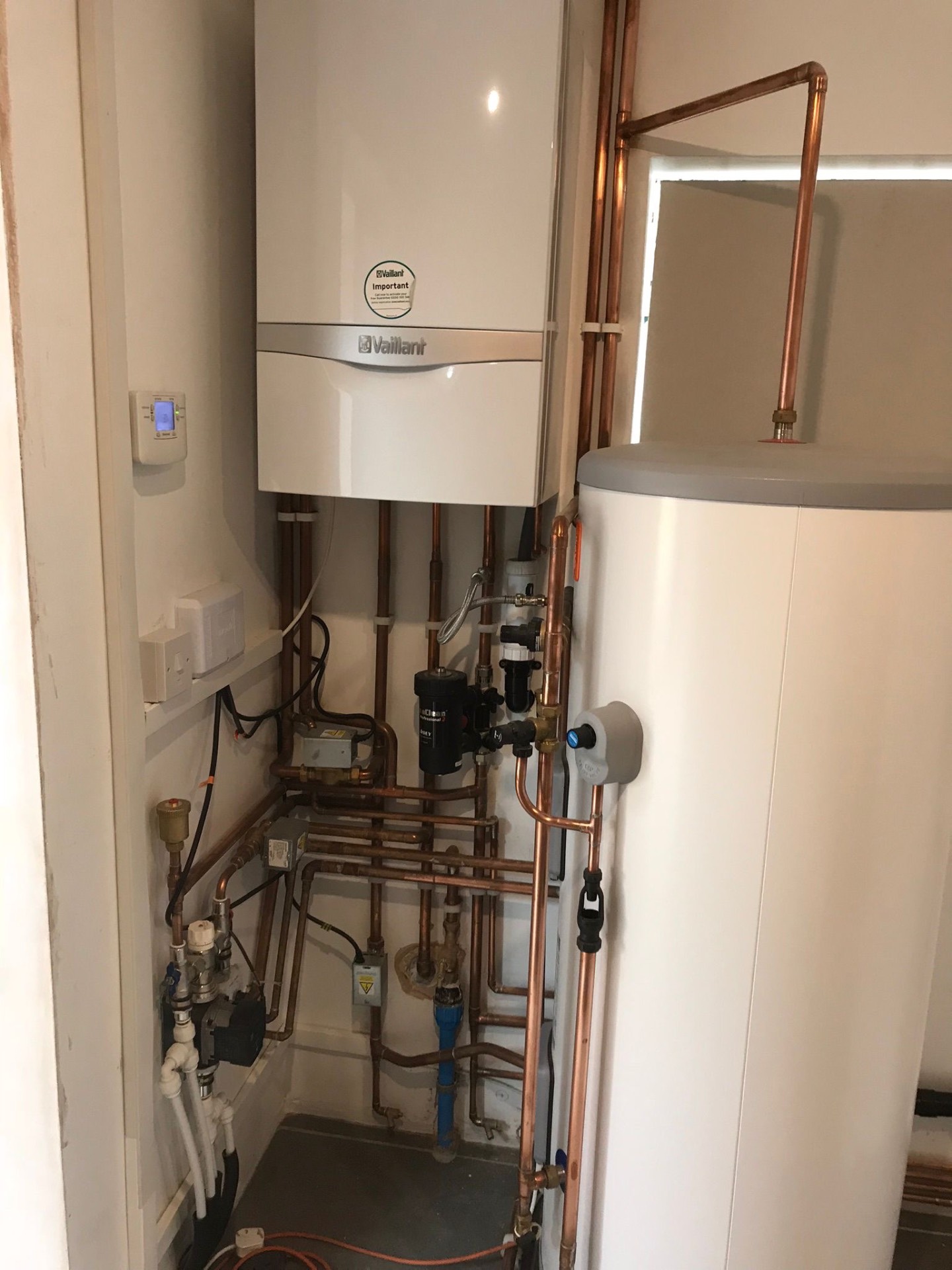 Vaillant boiler & cylinder install